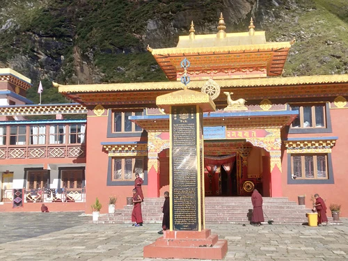 Pungyen Gompa