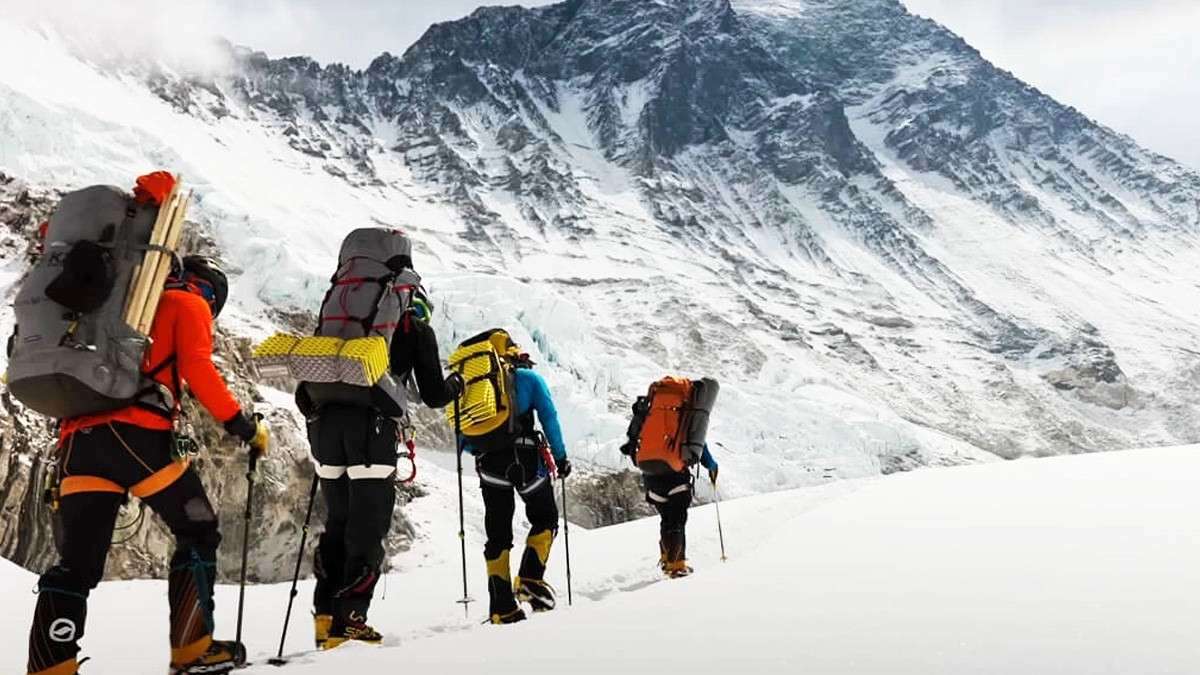 Climbers heading towards Yala Peak