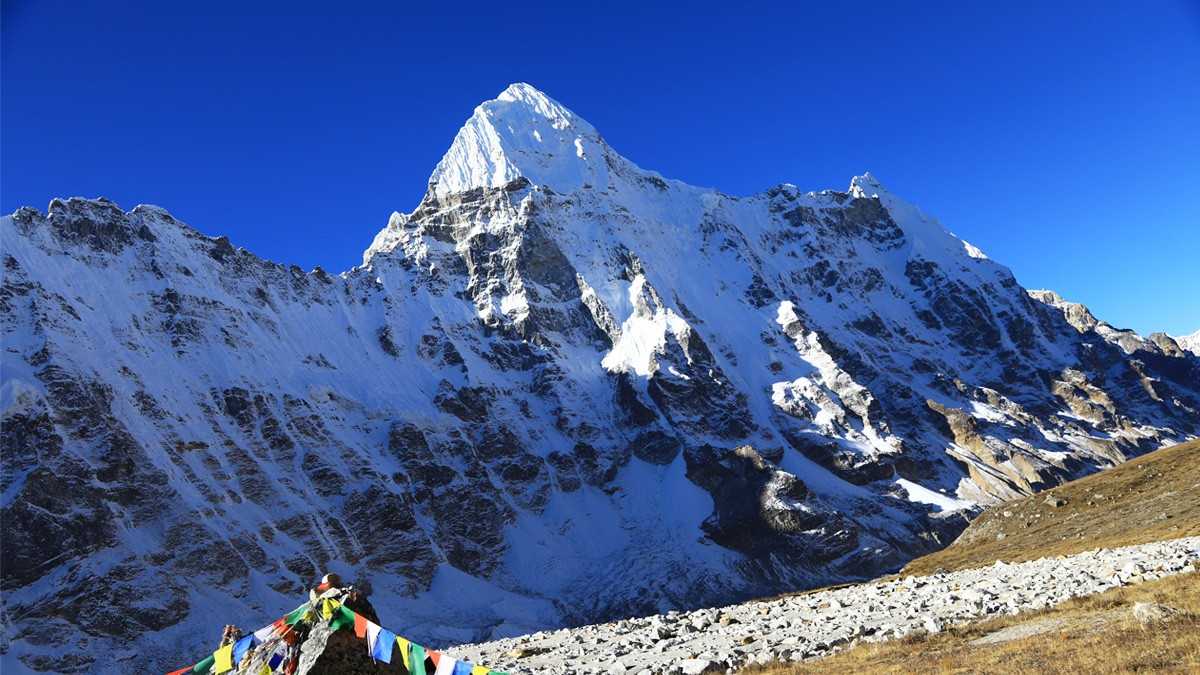 Beautiful mountain view from Kanchenjunga North Base Camp