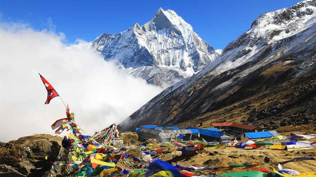 ABC Trek in June feels amazing with stunning views