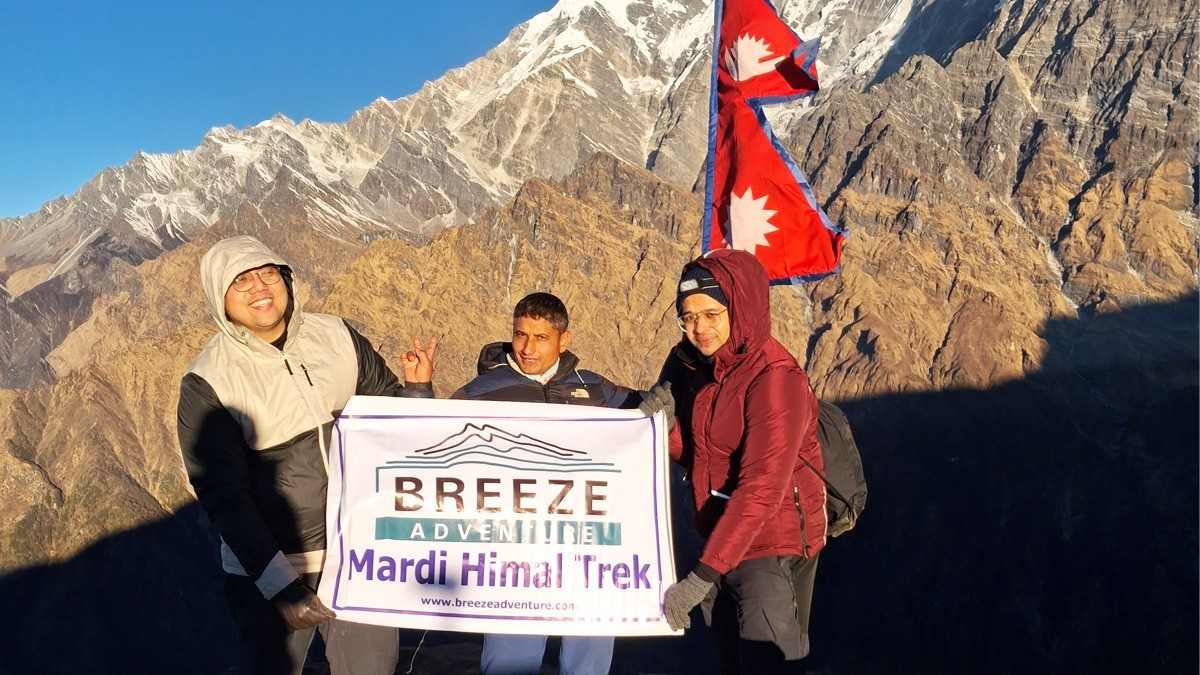 Breeze Adventure team in Mardi Himal Trek