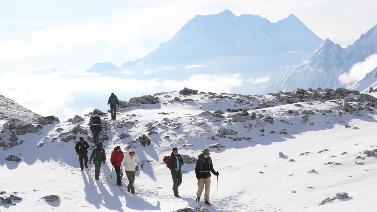 Trekkers heading towards Manaslu Base Camp