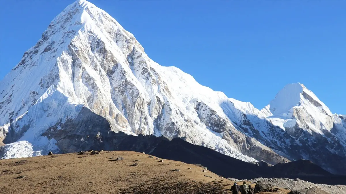 Stunning view of Mount Everest