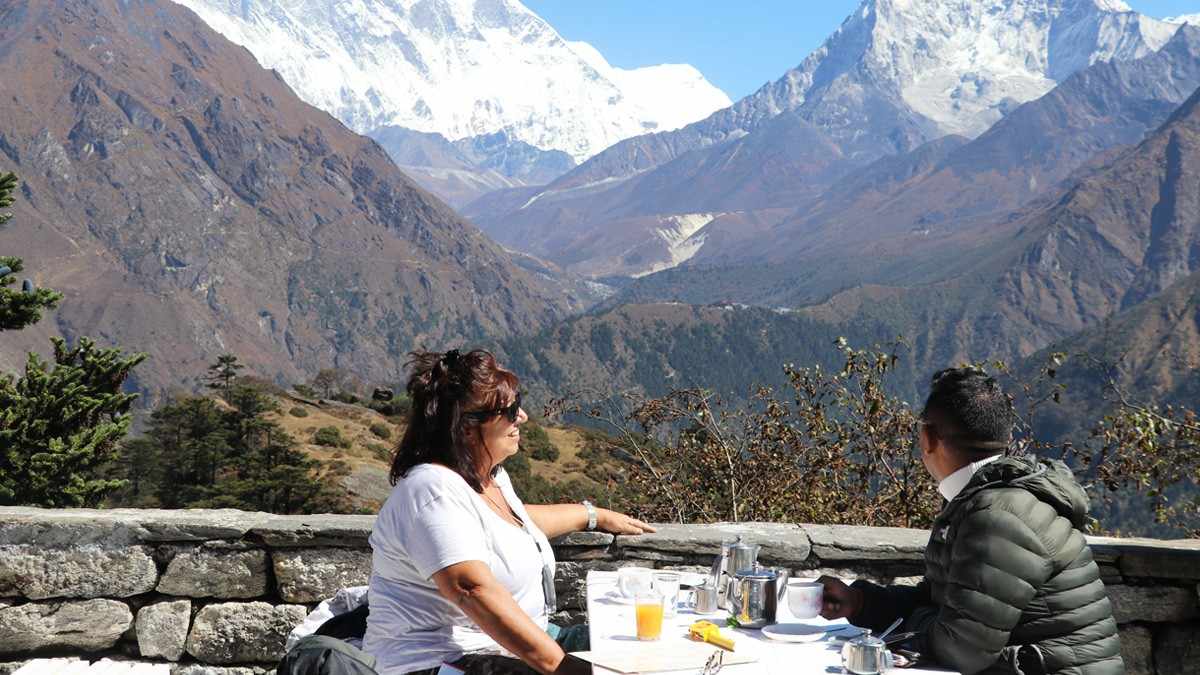 Breakfast with Everest views on EBC trek