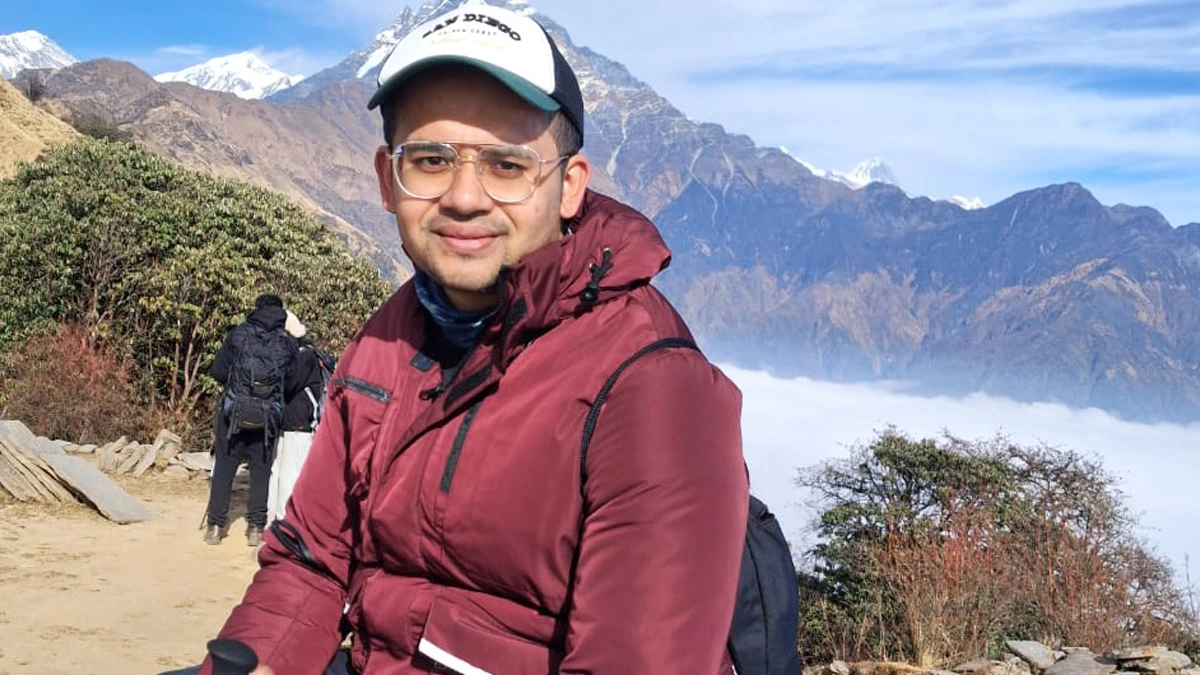 Beautiful pose with clear background
