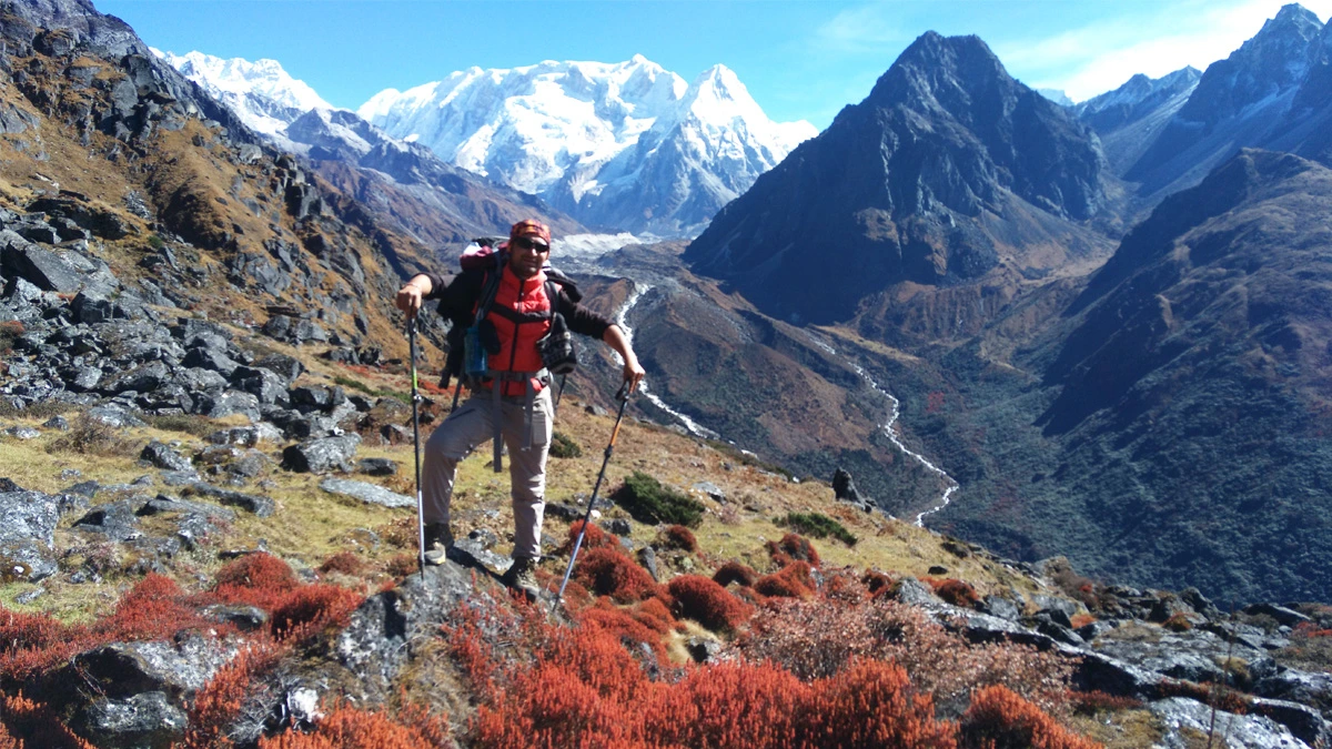 Happiness even in the Kanchenjunga Circuit Trek difficulty