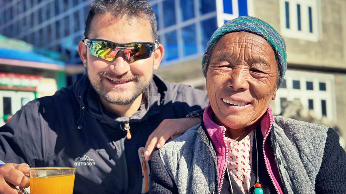 Sharing Glass of juice in Lama Hotel Langtang region