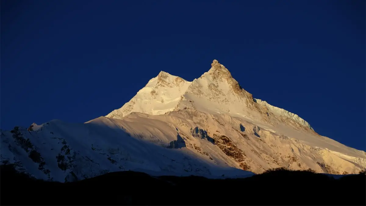 mount-manaslu