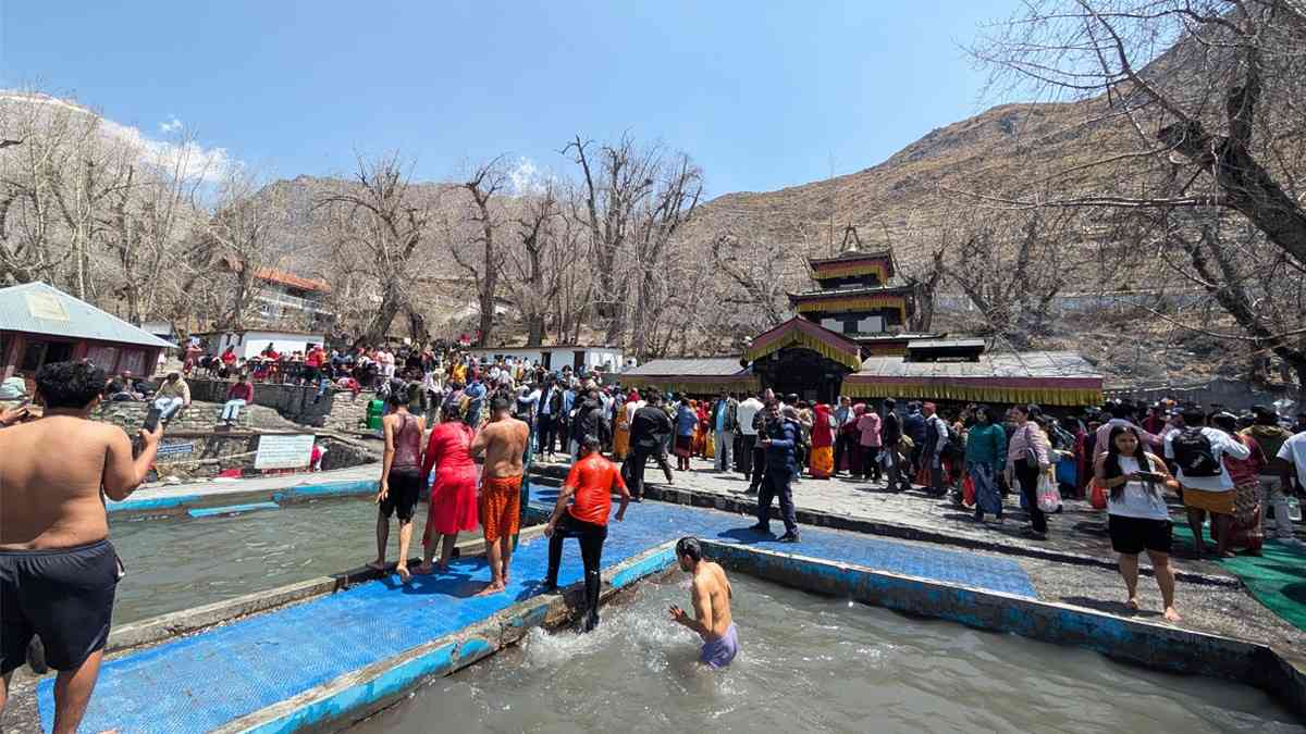 Holybath in Muktinath Temple