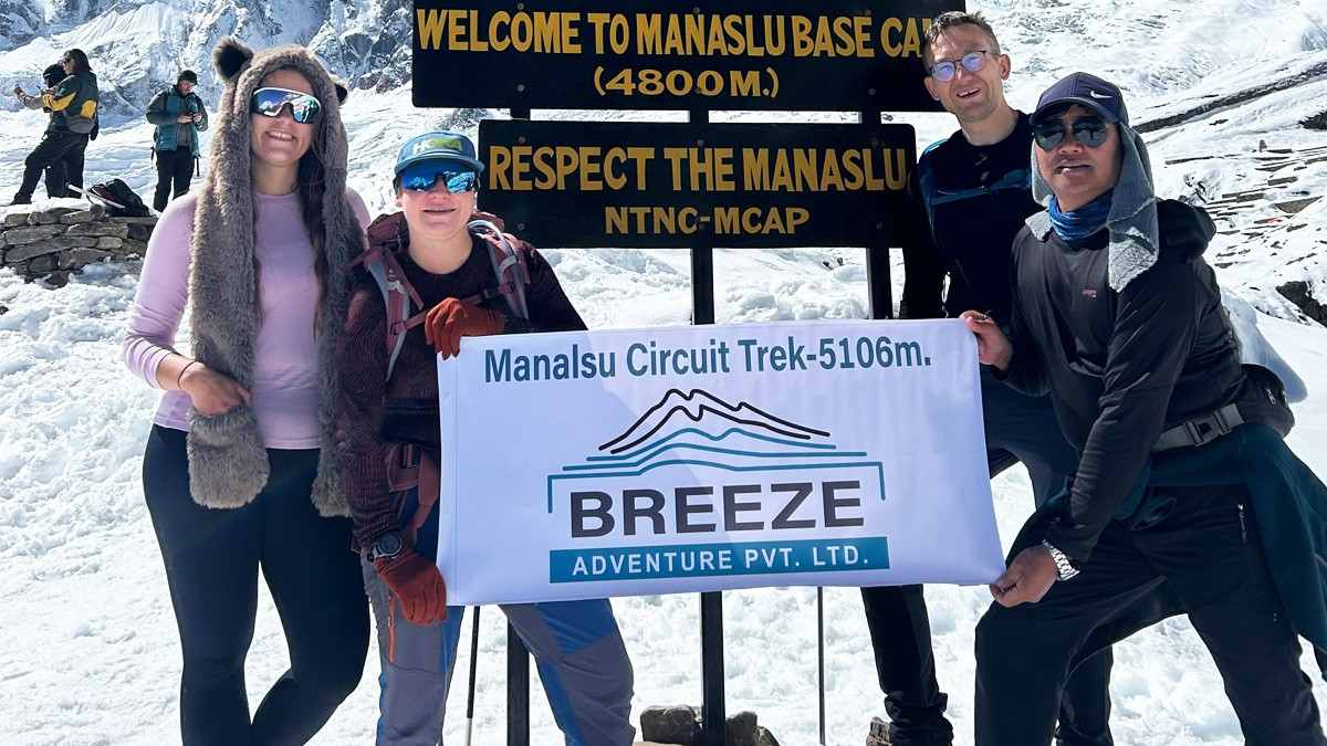Group Trekking with Breeze Adventure team