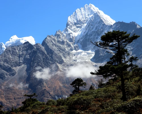 Mt Thamsherkhu Near Khumjung