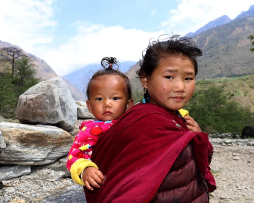 Sibbiling Love Manaslu Trek